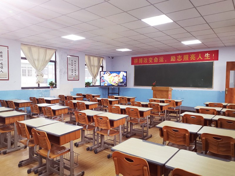 學(xué)校環(huán)境